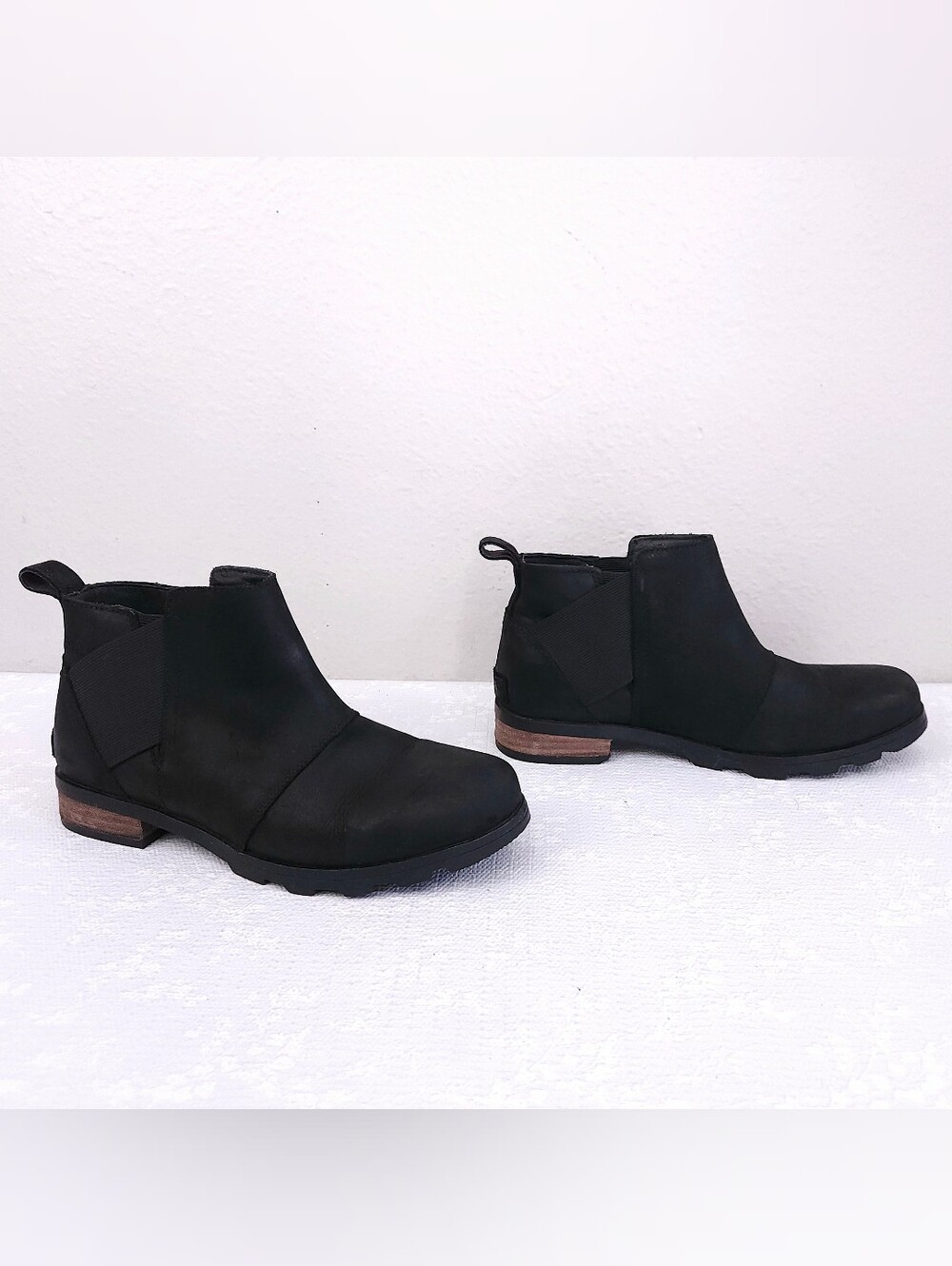 SOREL Emilie Chelsea Ankle Bootie US 8.5 Black - Picture 2 of 11